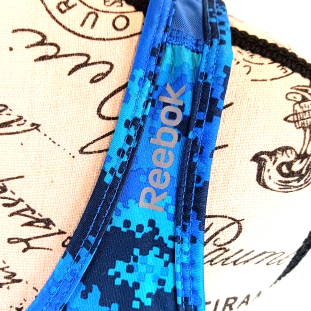 NWOT Reebok Women's Blue Black Racer Back Tank Top Activewear Size M - Picture 2 of 13